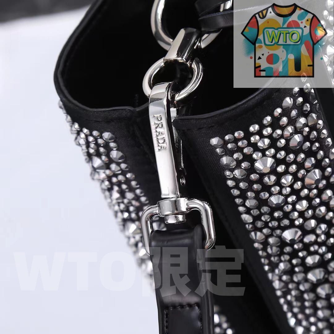  プラダ PRADA ショルダーバッグ｜ ｜ ハンドバッグ バッグ