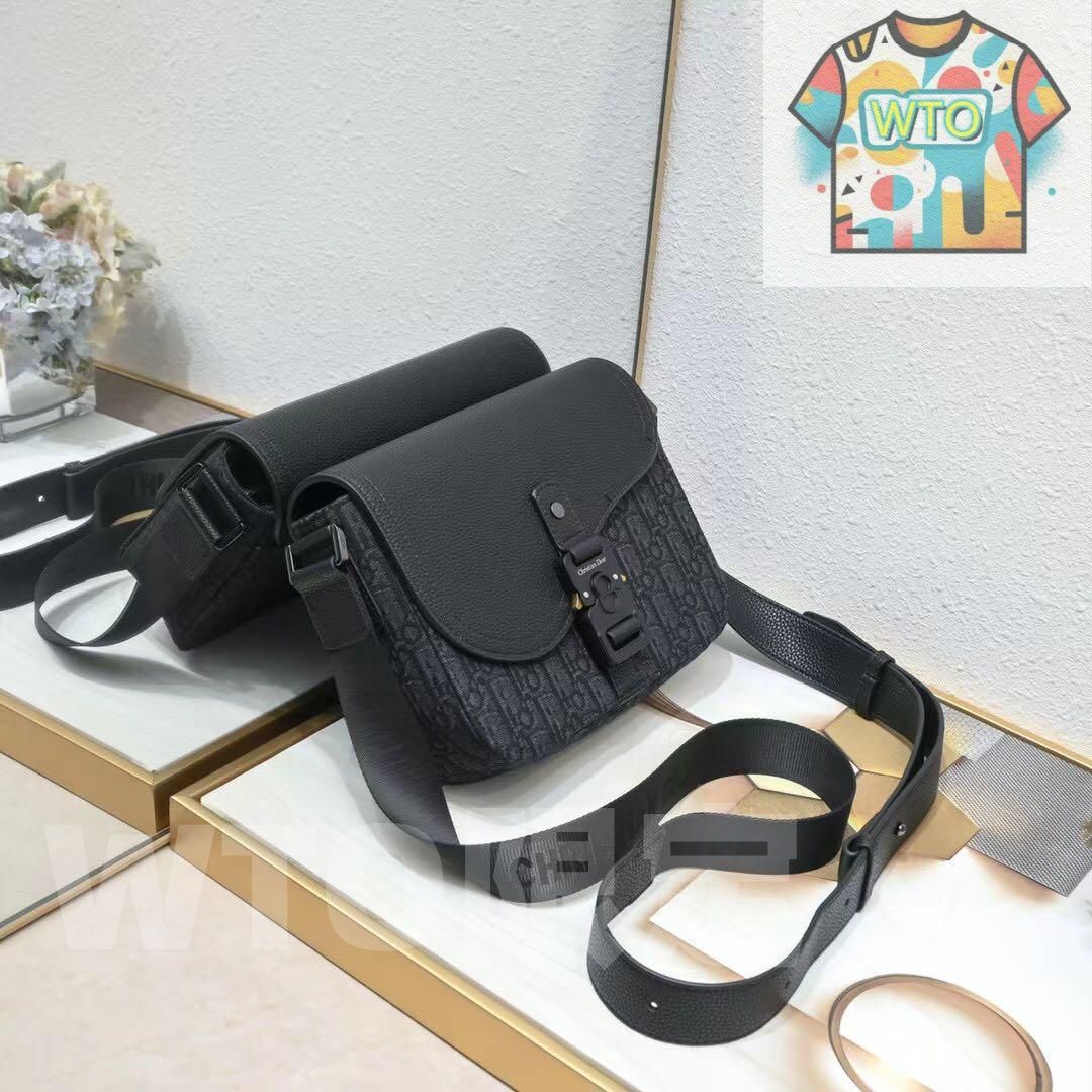 ディオ一ル ショルダ一パッグ｜