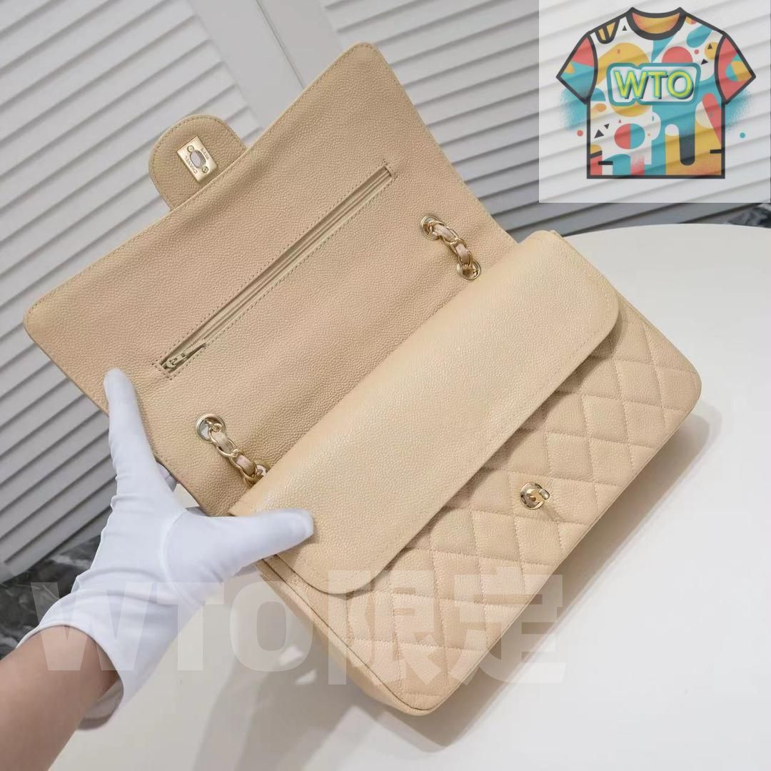 CHANEL ショルダーバッグ