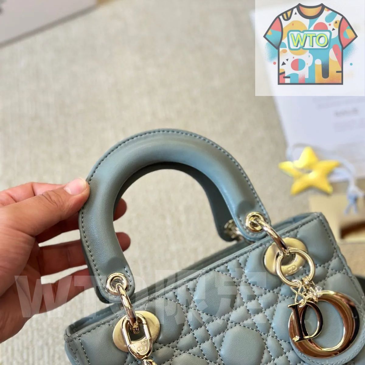 - ショルダーバッグ