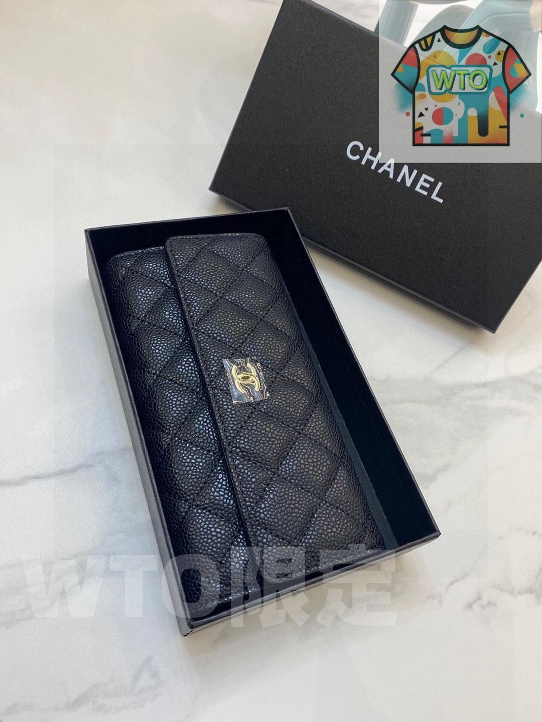 CHANELシャネルのシンプルな女性用ブラック財布| |