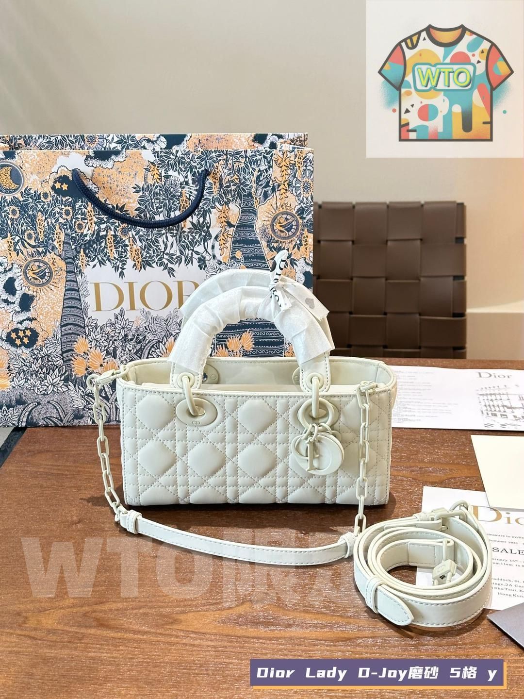 Dior ディオール