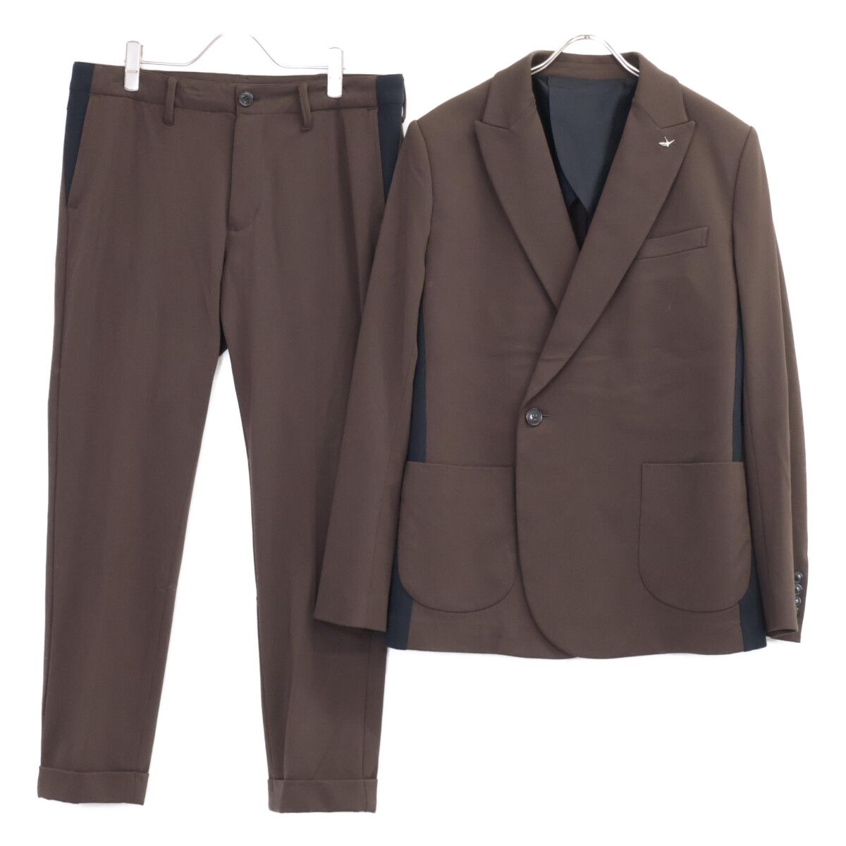 1 piu uguale 3 ウノピゥウノウグァーレトレ ﾌﾞﾗｳﾝ RIB W JKT TAPERED SLACKS ｾｯﾄｱｯﾌﾟ V