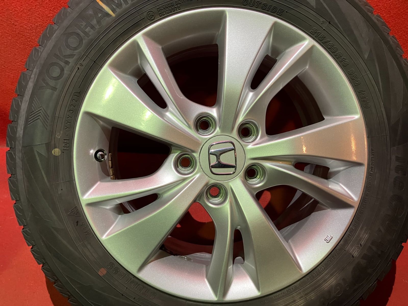  スタッドレスタイヤホイールセット 215 60 R 16 IG 70 x 7 0 55 114 3 5 H ホンダ RU系ヴェゼル 4本SET 16インチ タイヤ ホイールセット