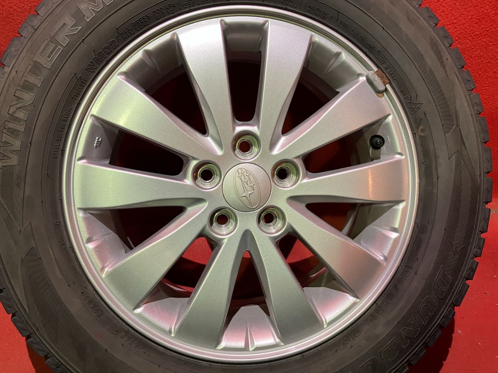  スタッドレスタイヤホイールセット 195 65 R 15 DUNLOP WM 02 x 6 0 48 100 5 H スバル GH系インプレッサ 4本SET 15インチ タイヤ ホイールセット