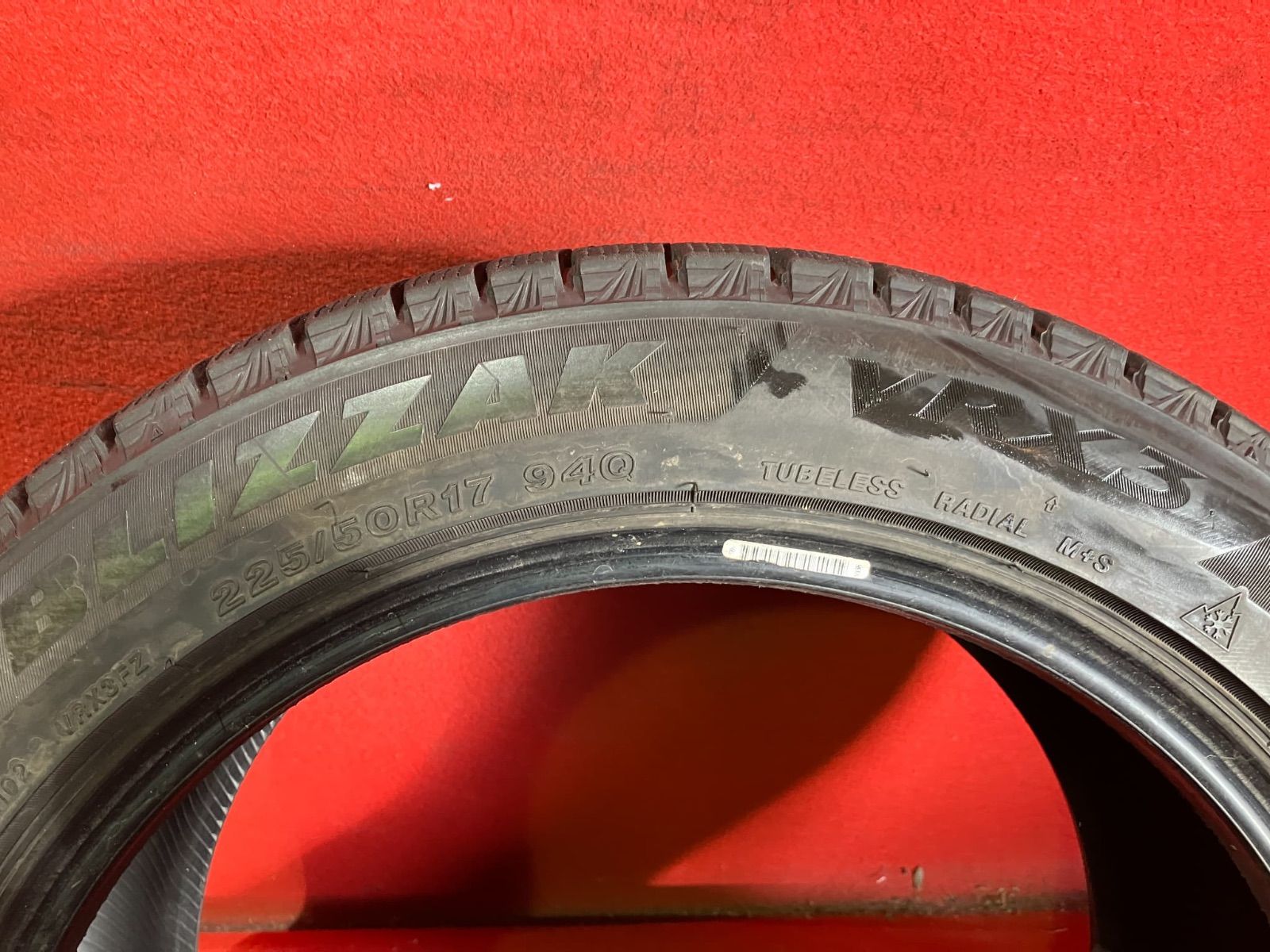  スタッドレスタイヤ 225 50 R 17 VRX 3 4本SET 17インチ スタッドレス