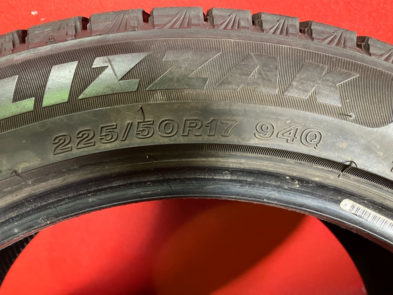 スタッドレスタイヤ