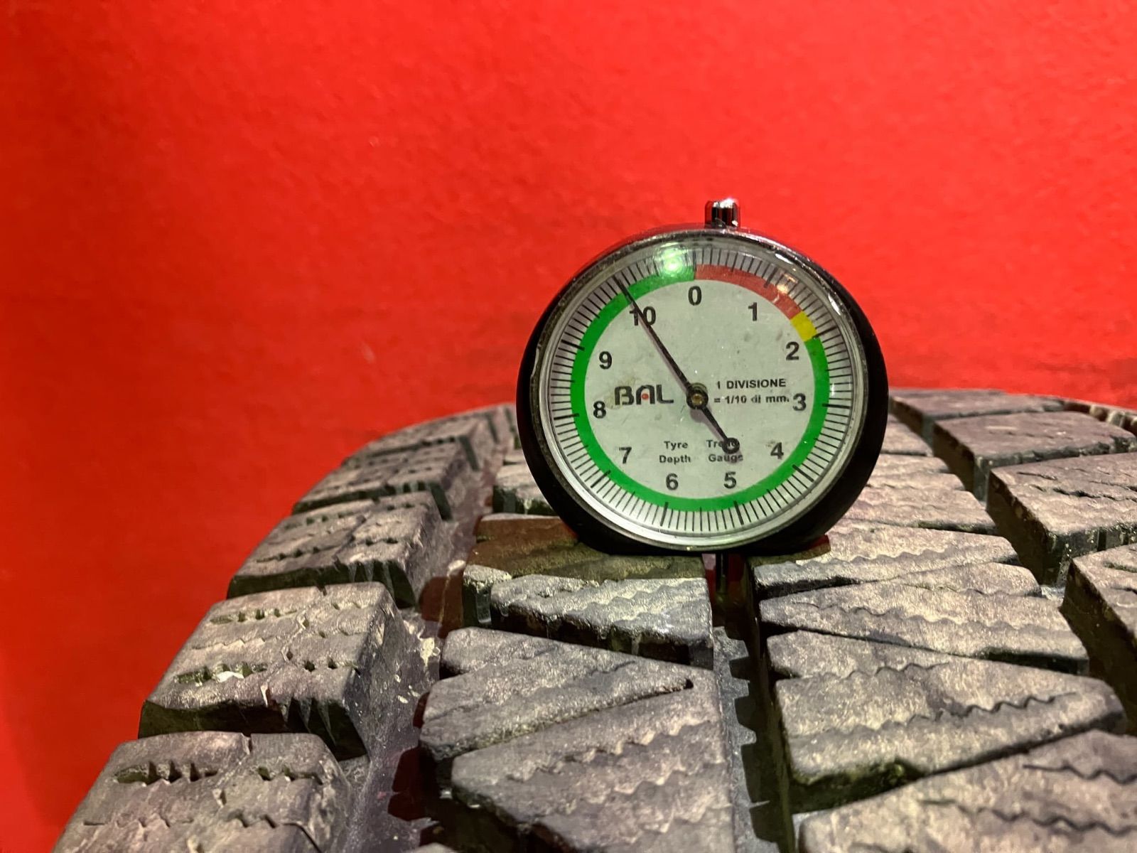  スタッドレスタイヤ 265 70 R 17 DM V 3 4本SET 17インチ スタッドレス