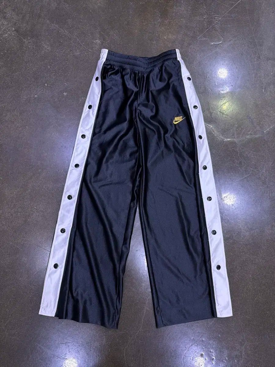 ナイキ ウィメンズ アイコン クラッシュ ファー パンツ トラックパンツ S