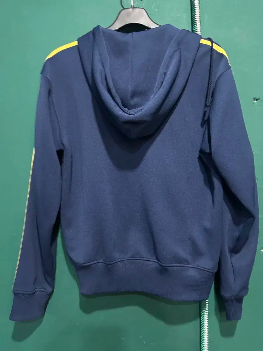 アディダス WHO トラックジャージ L