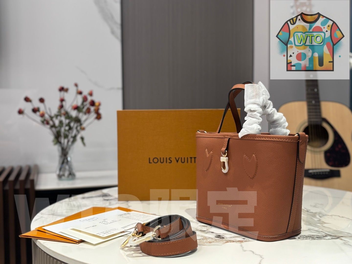 LOUIS VUITTON