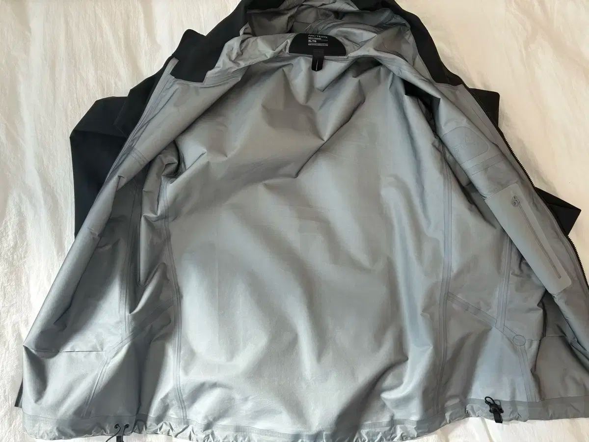 ARC TERYX アークテリクス ベータジャケット ブラック XL OLIVEOS_COM_TR