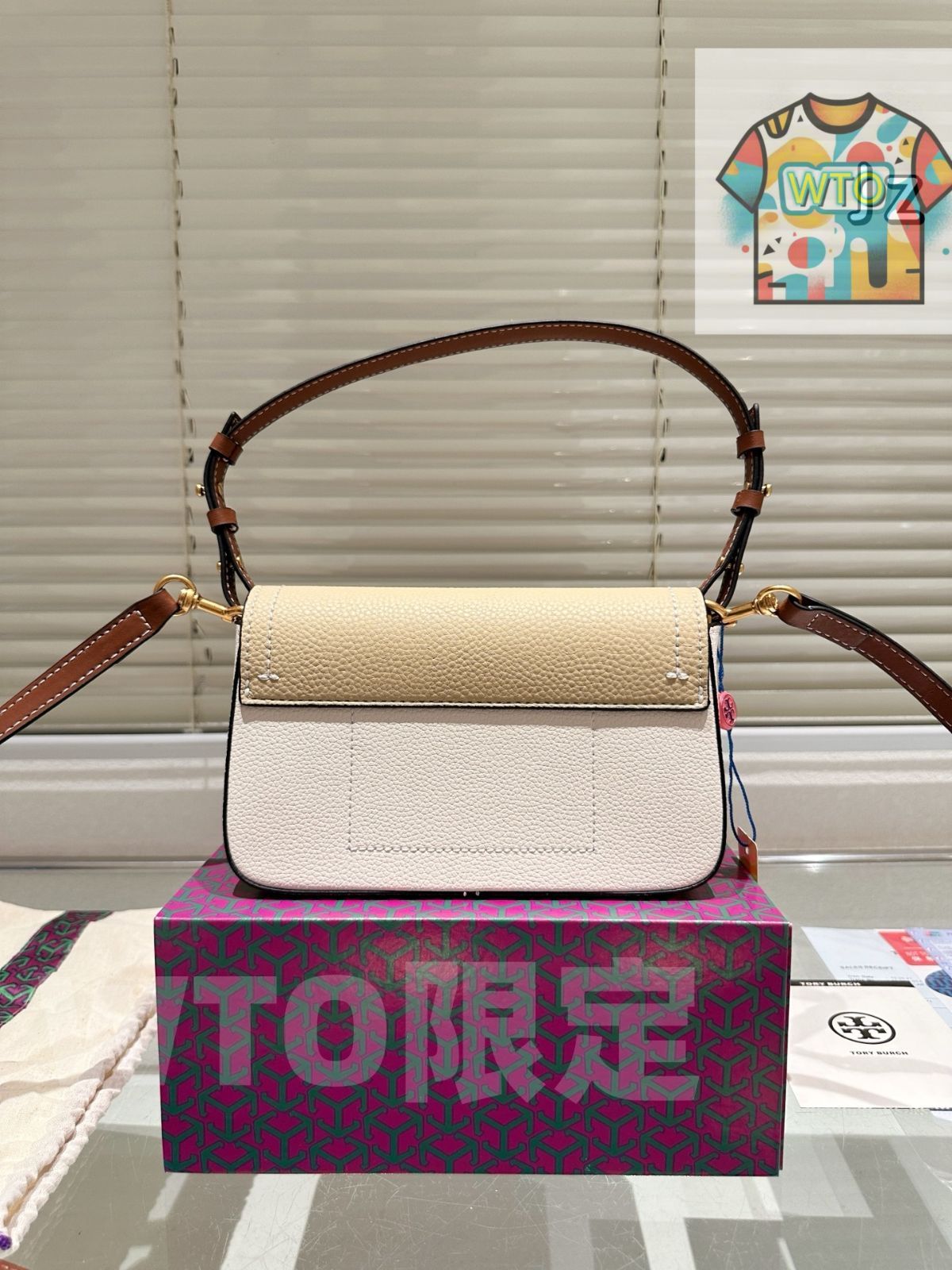 今日 Tory Burch Cowhide Leather Shoulder Bag トーリーバーチ 牛革 ショルダーバッグ 20×12cm ギフトボックス付き-WTO輸入1