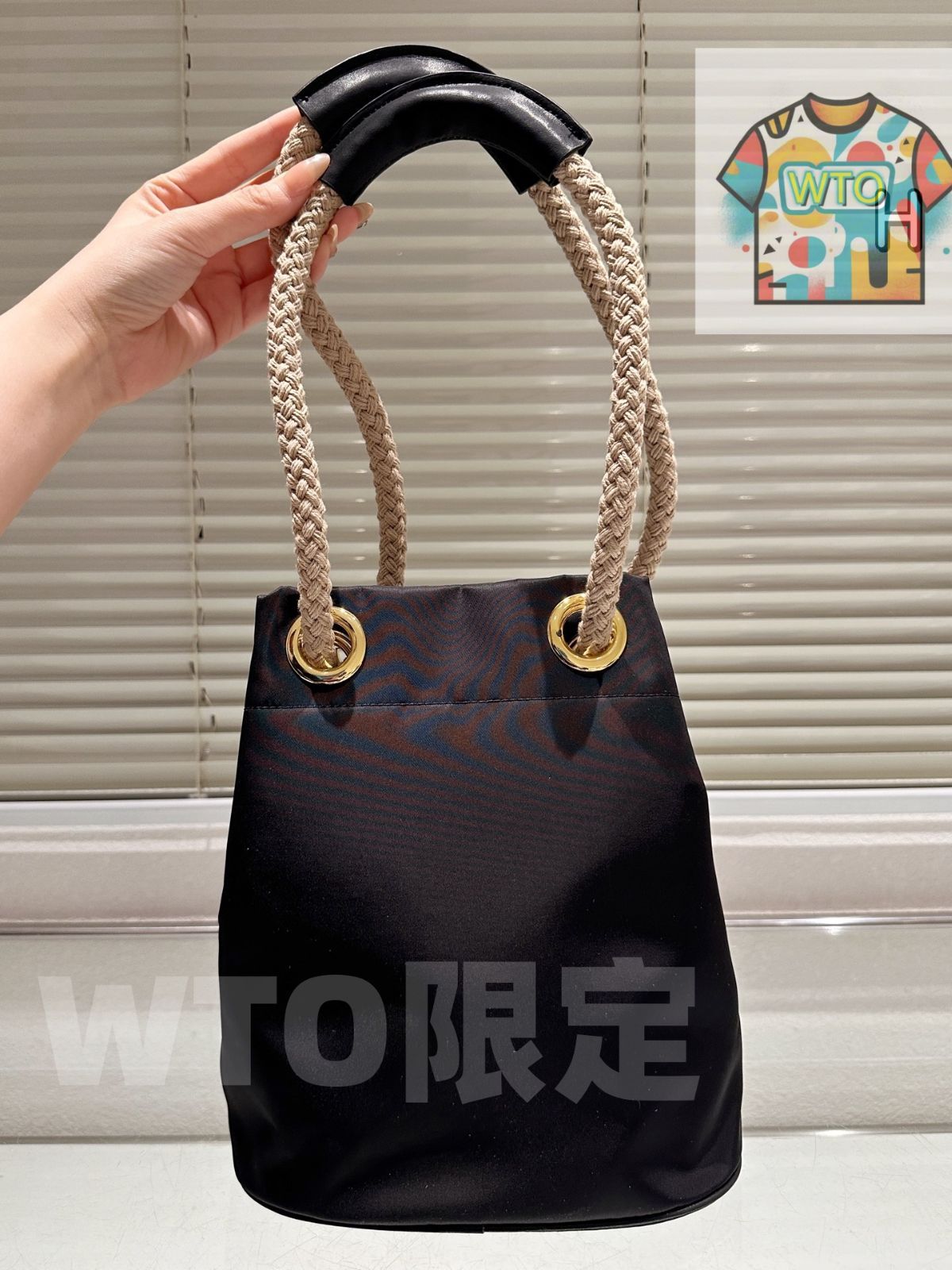 今日 Prada 2025 New Parachute Bag プラダ 2025 年新款パラシュートバッグ-WTO輸入1