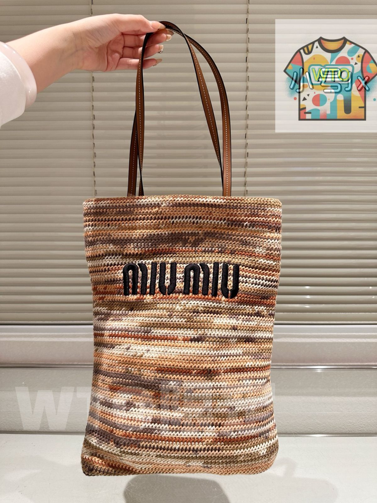今日 Miu Miu Summer Limited Beach Tote Bag 2025 サンドバッグ 草編み ブルー × アプリコット ノンボックス-WTO輸入1