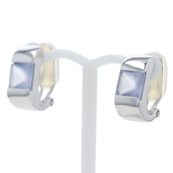 K 18 WG ホワイトゴールド イヤリング ブルーカルセドニー 1.90 ct カボションスクエア ハーフフープ 仕上済 zz