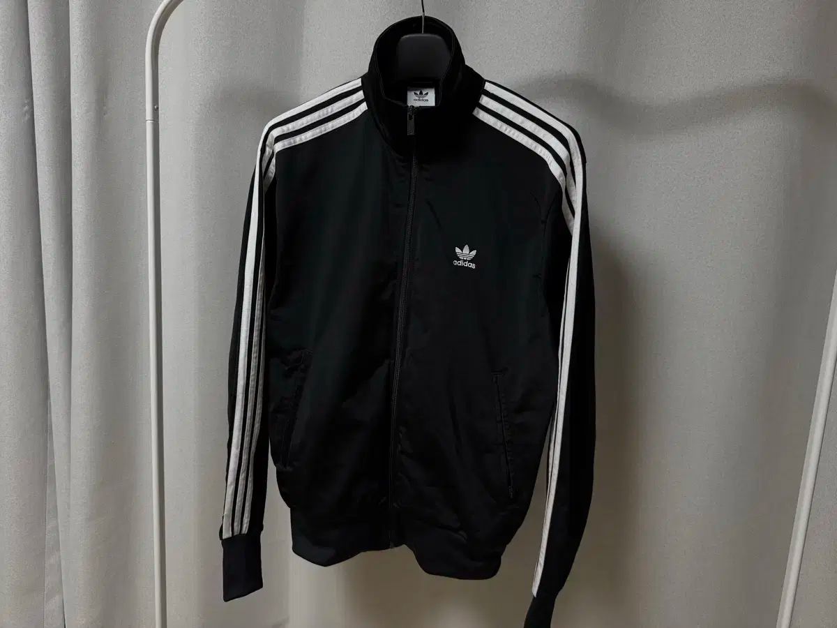 アディダス ファイヤーバード ジャージ トラックジャージ