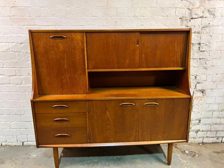 ハイボード Jentique ヴィンテージ イギリス キャビネット ジェン