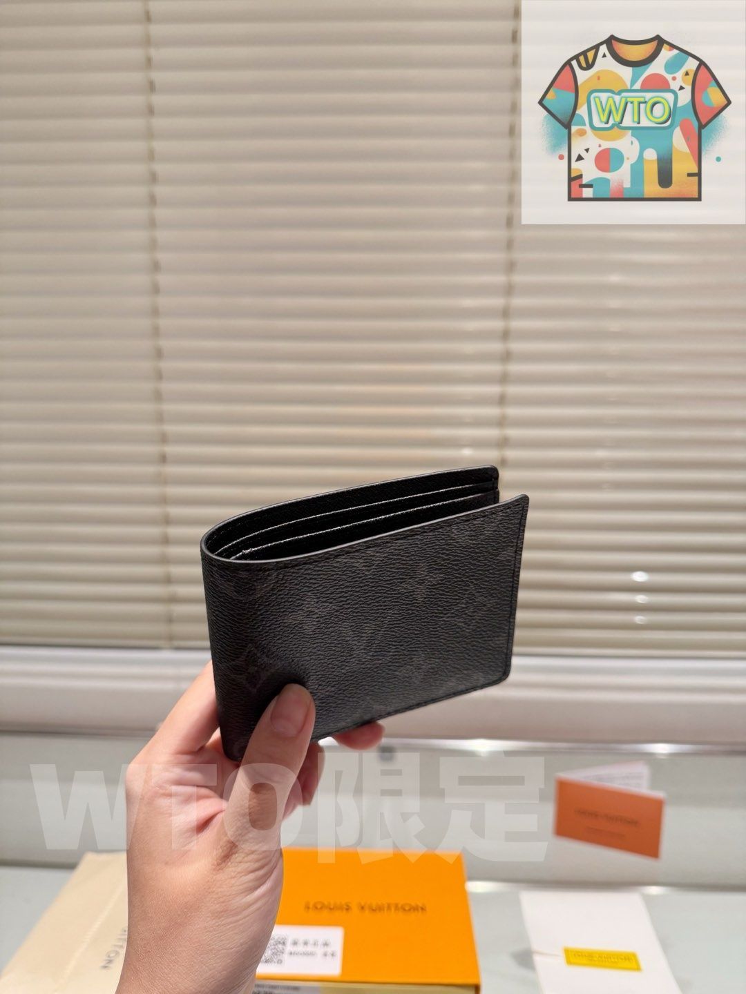 ルイ ヴィトン バイフォールドウォレット 12×10cm コンパクトで実用的 ボックス付き -WT0輸入