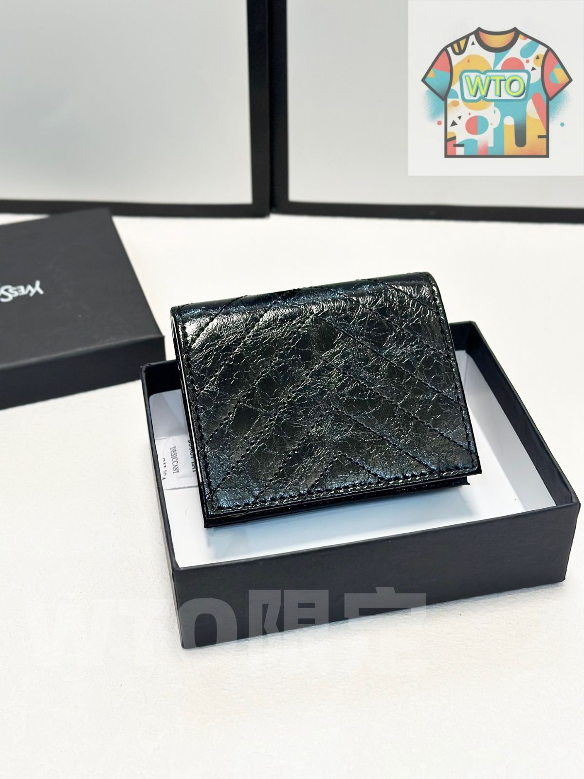 イヴ サンローラン オイルドレザー ウォレット 11×10cm ボックス付き -WT0輸入