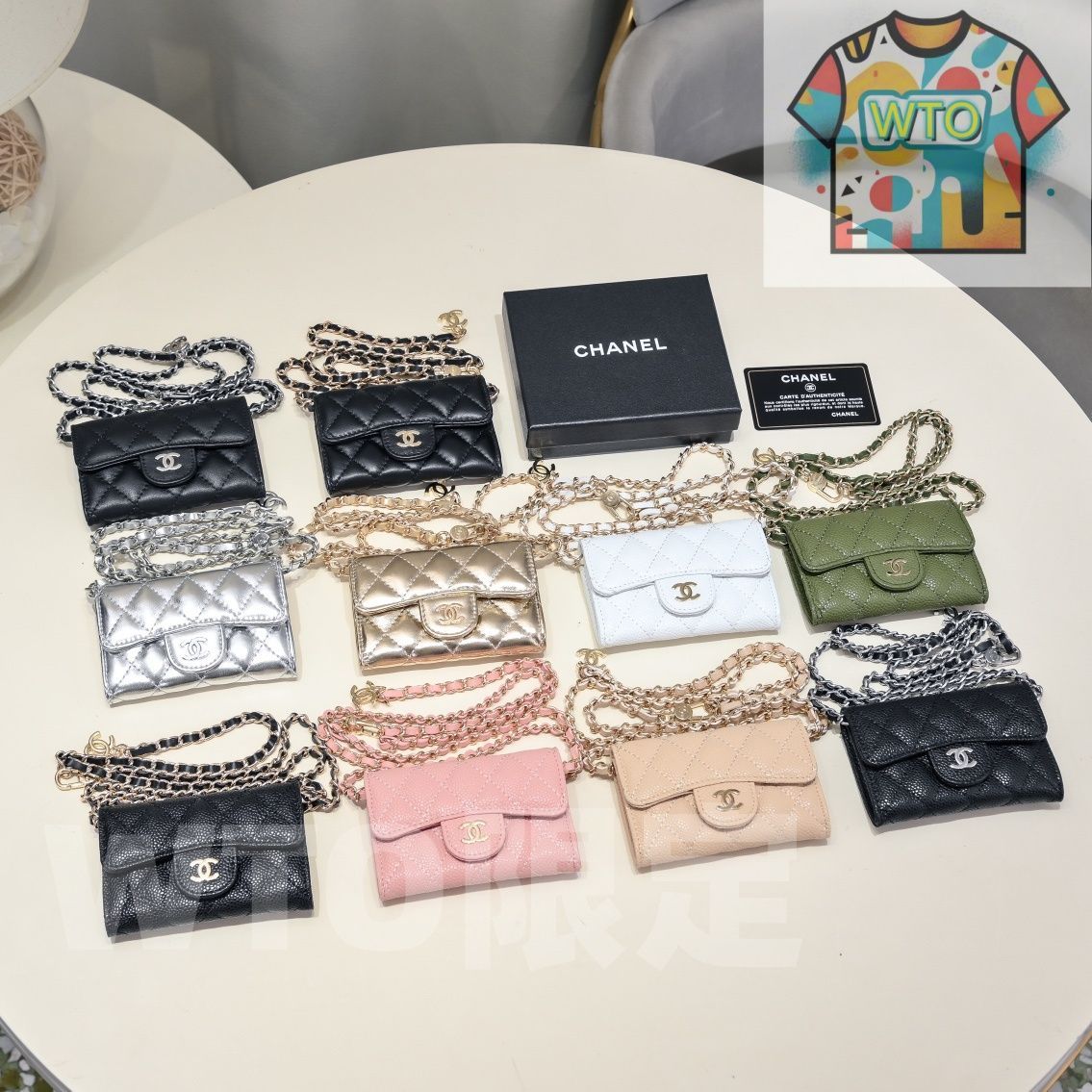 A8937 コインケース ボール型キャビアレザー コンパクトデザイン -WT0輸入