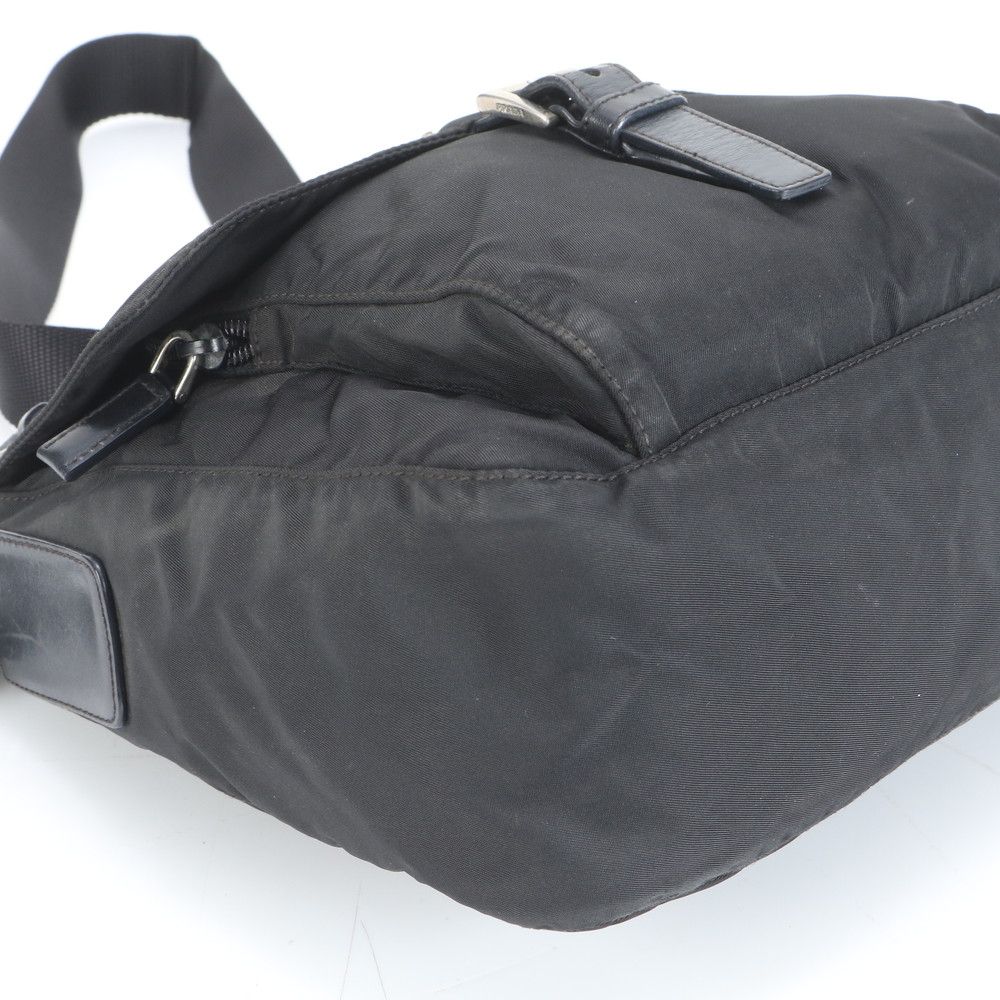 トライアングル ロゴ