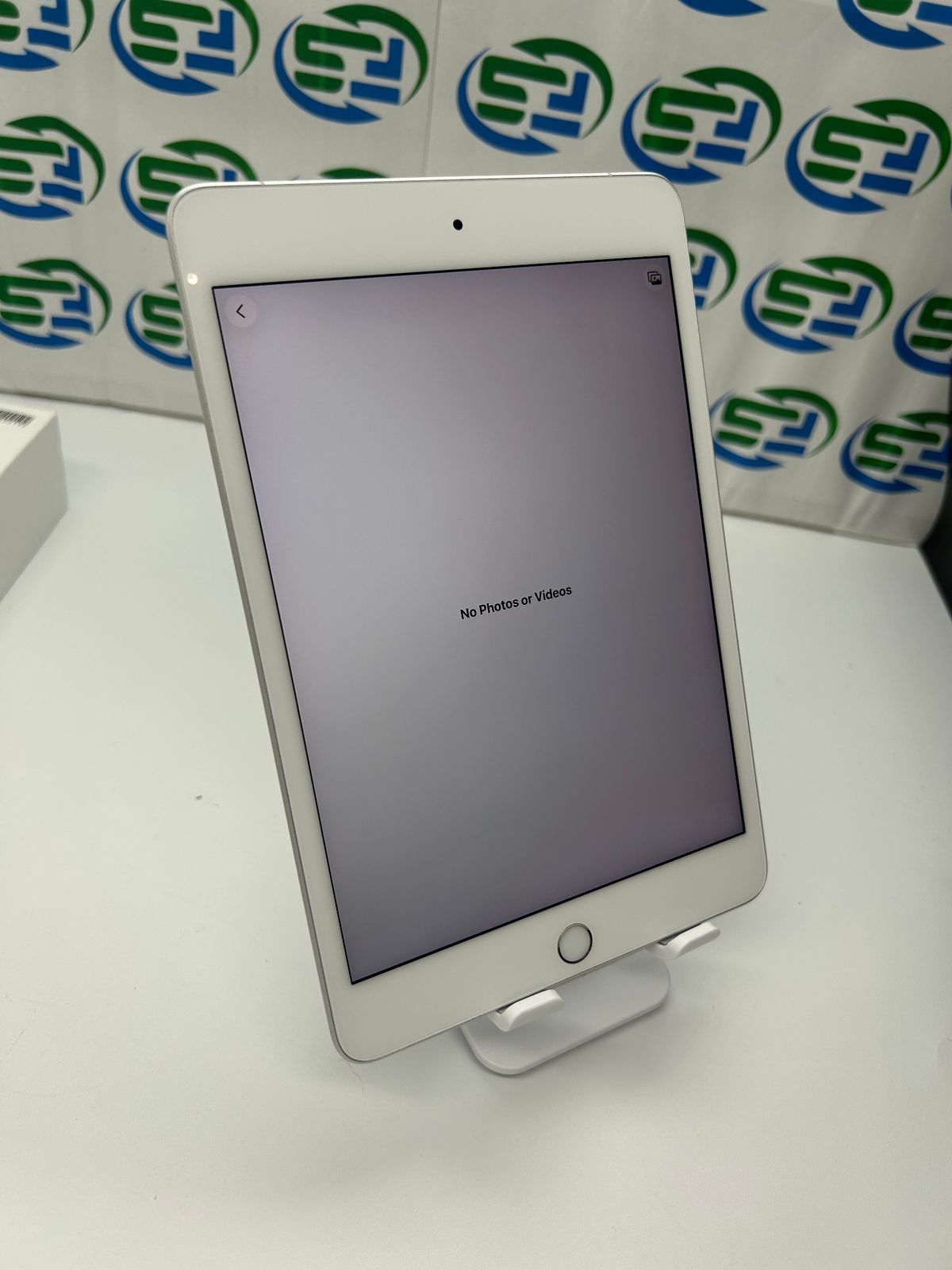 ジャンク　iPad mini5／64GB／シルバー／Cellularモデル ジャンクiPad mini5／64GB／シルバー／Cellularモデル