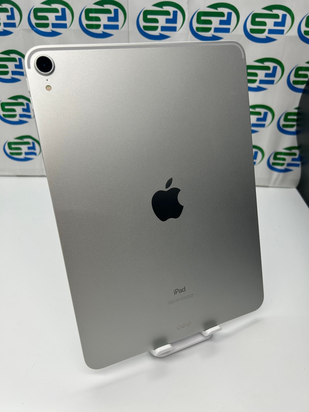 iPad Pro 11インチ 第1世代 Wi-Fi 64GB シルバー Wi-Fiモデル MTXP2J/A