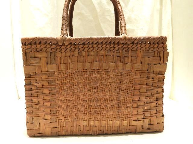 山葡萄蔓編み込みトートバッグ(ブラウン) 美品 山葡萄 編み込み トートバッグ ◇ かごバッグ レディース