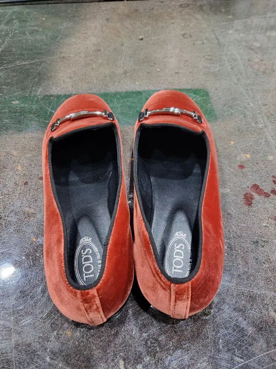 トッズ ベルベット