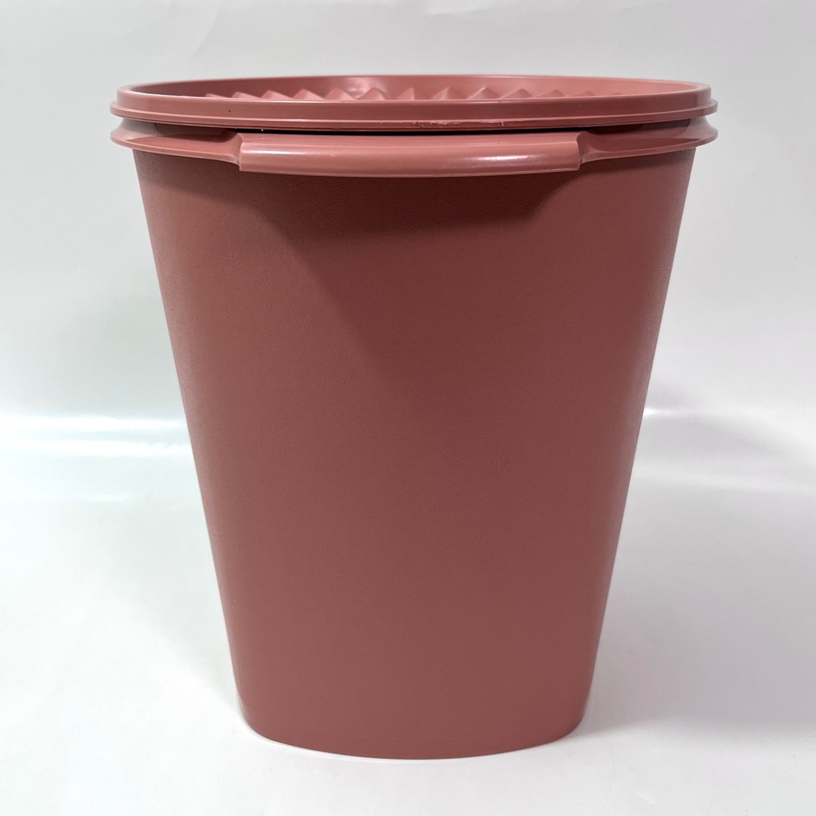 た09 特大サイズ タッパーウェア マキシクイーンデコレーター 11L サーモンピンク WWW_OPDRERGINERDOGAN_COM