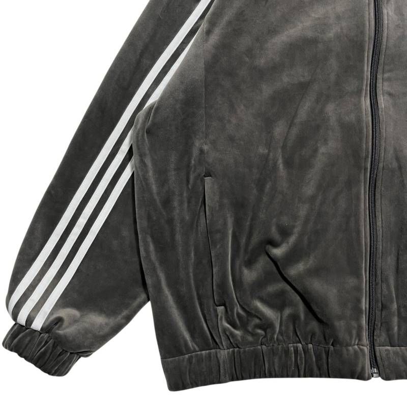 adidas アディダス