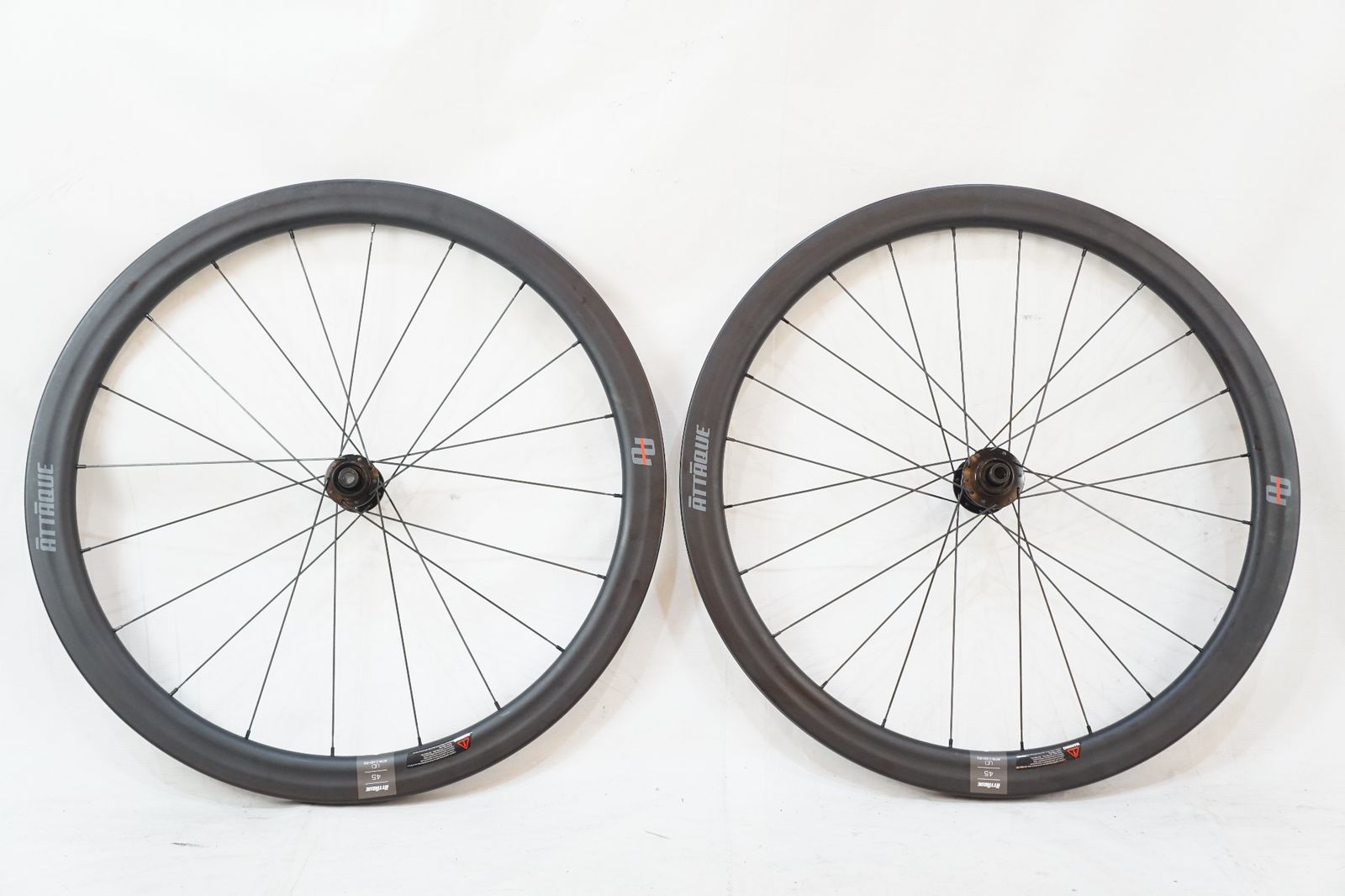 ATTAQUE アタッキ 45 DISC シマノ11速 ホイールセット バイチャリ浦和ベース