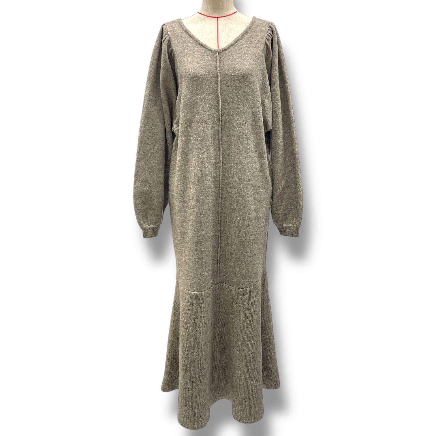 willfully ウィルフリー ニットワンピース マーメイドワンピース ロング ボリュームスリーブ フ 2422-OP-20 茶色 ブラウン フリーサイズ レディース 秋 冬 ゴーゴー古着マルイ北千住店 23 No.1191