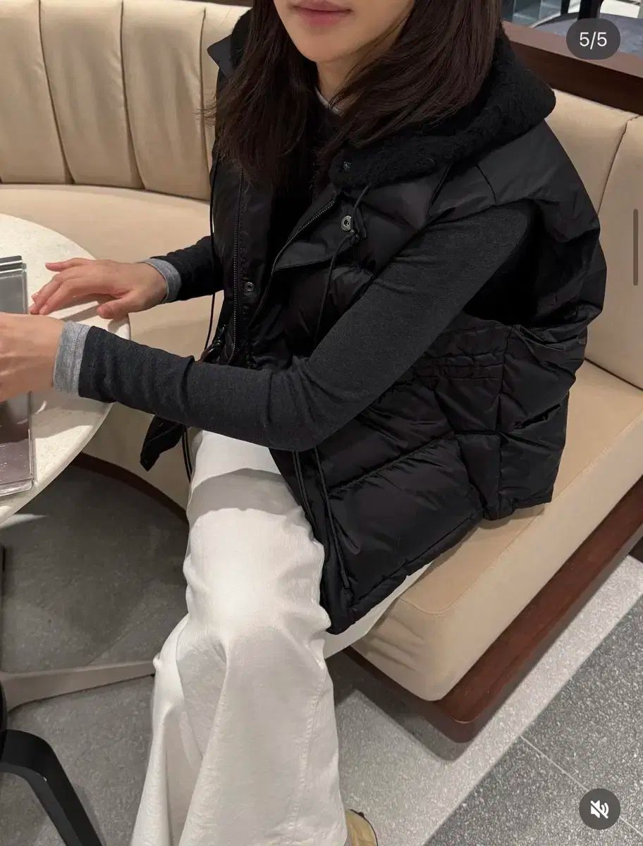 アトワ atoi アーバン ベスト ダウン タグ無し