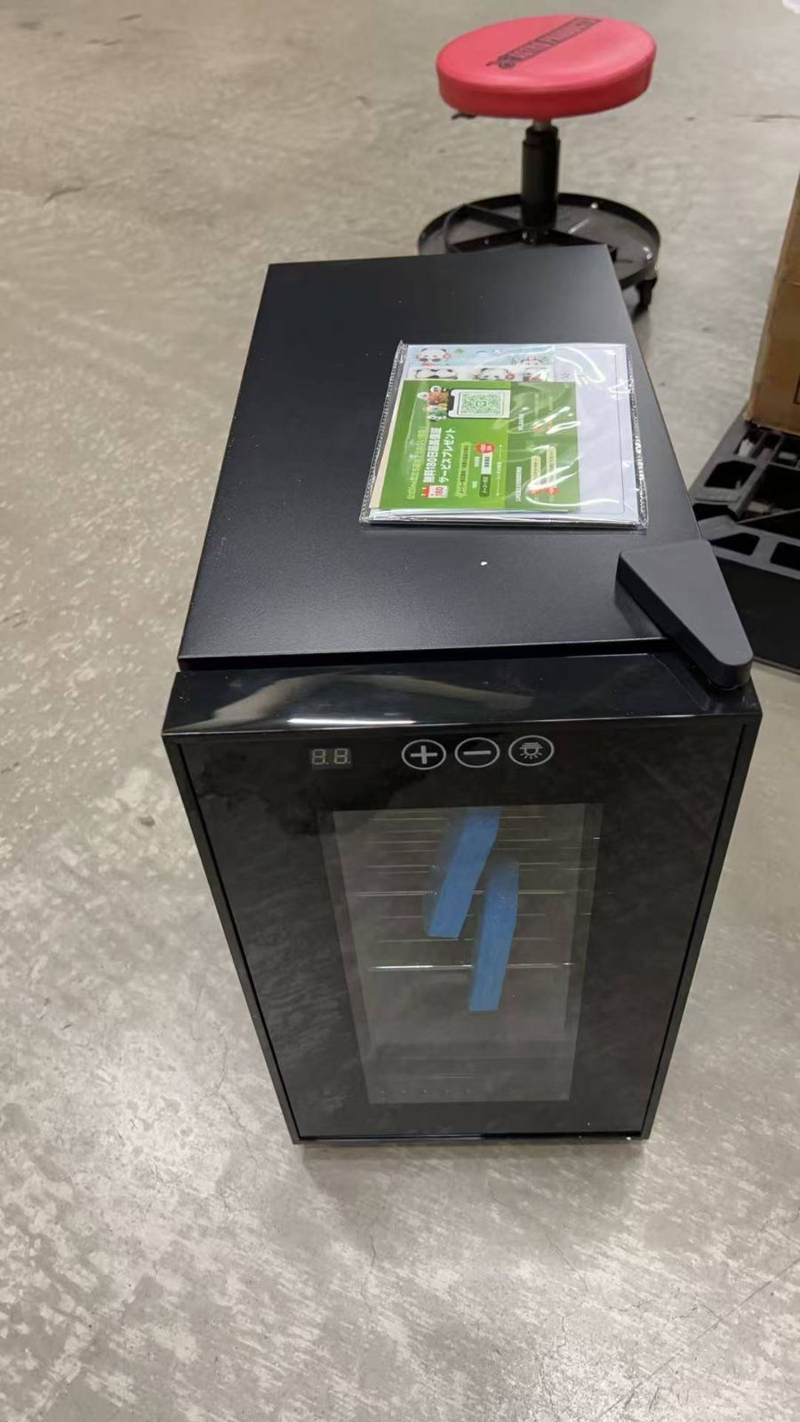 爬虫 類専用孵卵器 爬 虫類インキュベーター 自動孵卵器 10～40℃温度