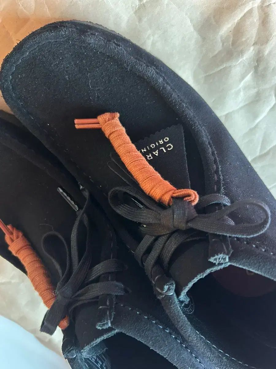 品質保証、送料無料! クラークス ブラック スウェード デザート ブーツ 280 投資価値のある