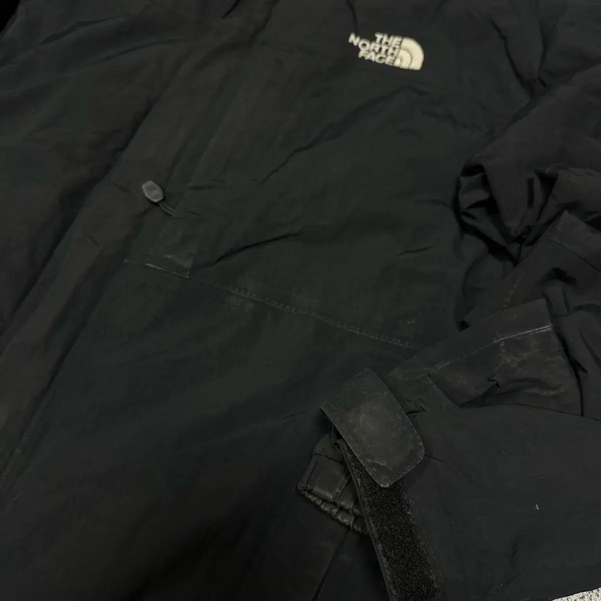 ウィンドブレーカー