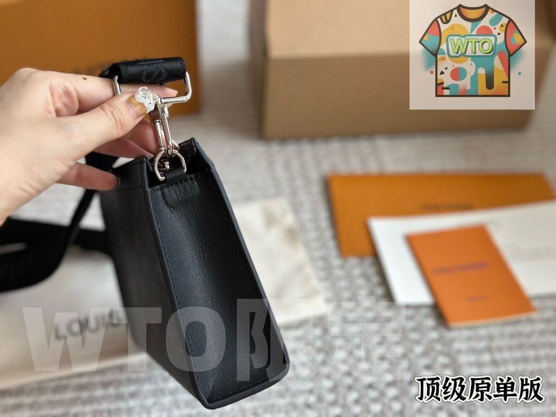 ヴィトン トイレトリーポーチ