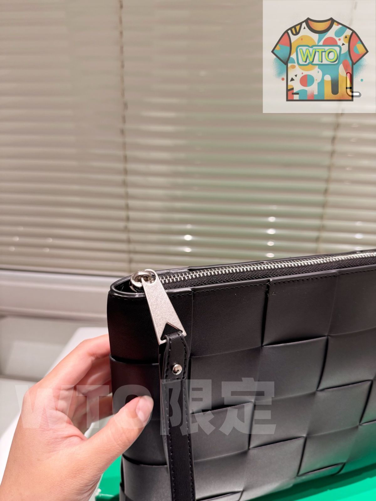 今日 BV Cassette ハンドバッグ 編み込みデザイン サイズ 35×25cm