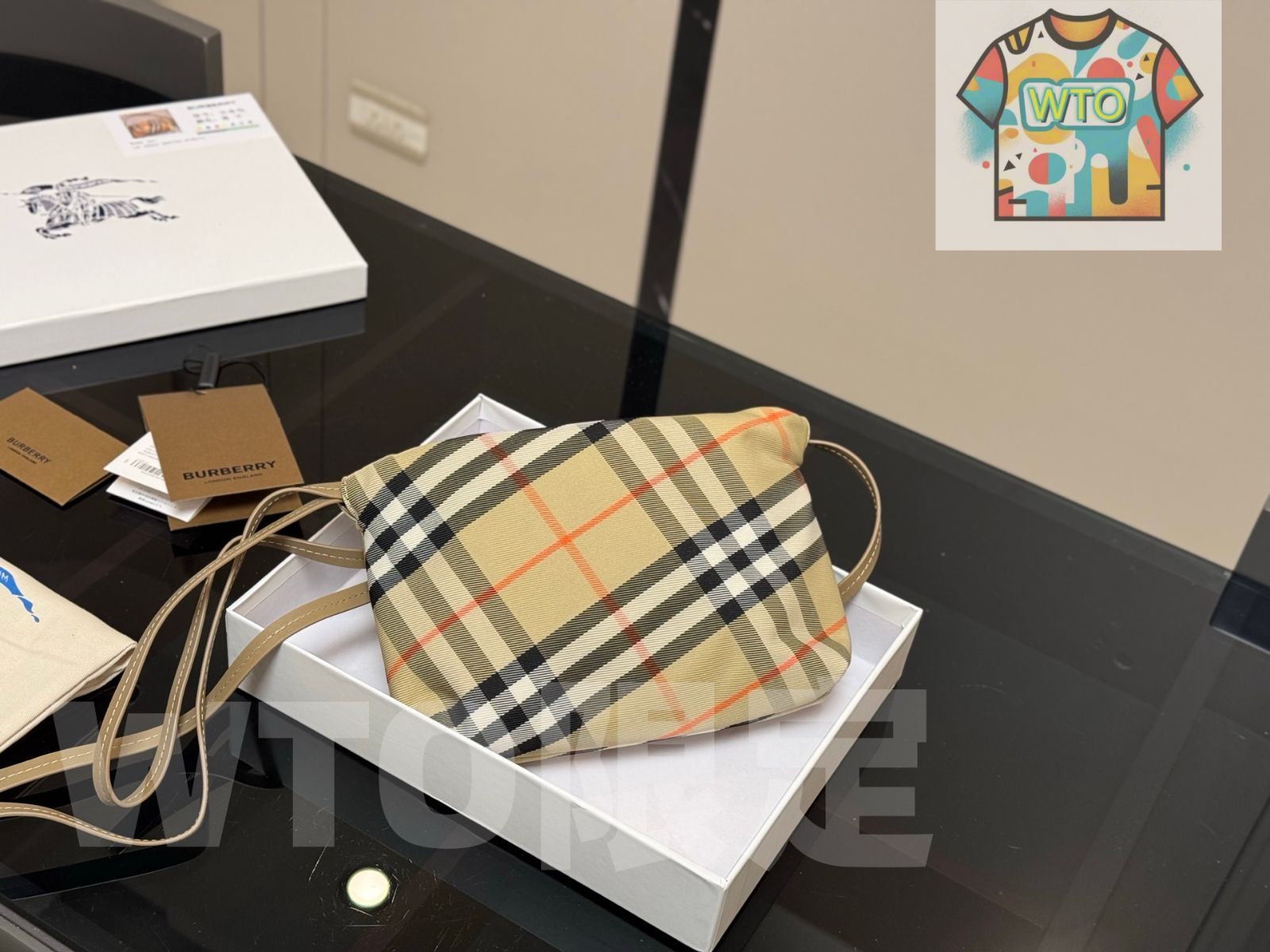 Burberry バーバリー