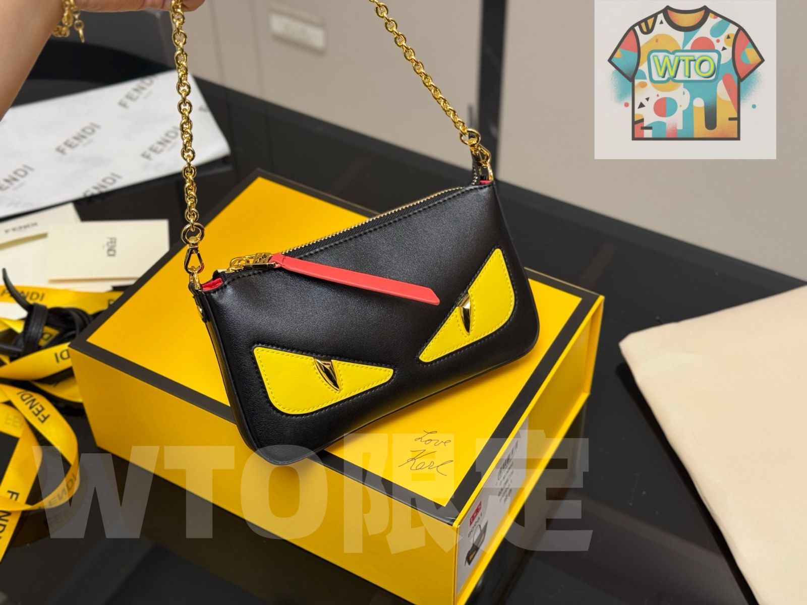 今日 FENDI モンスター マージャン Bag New Model