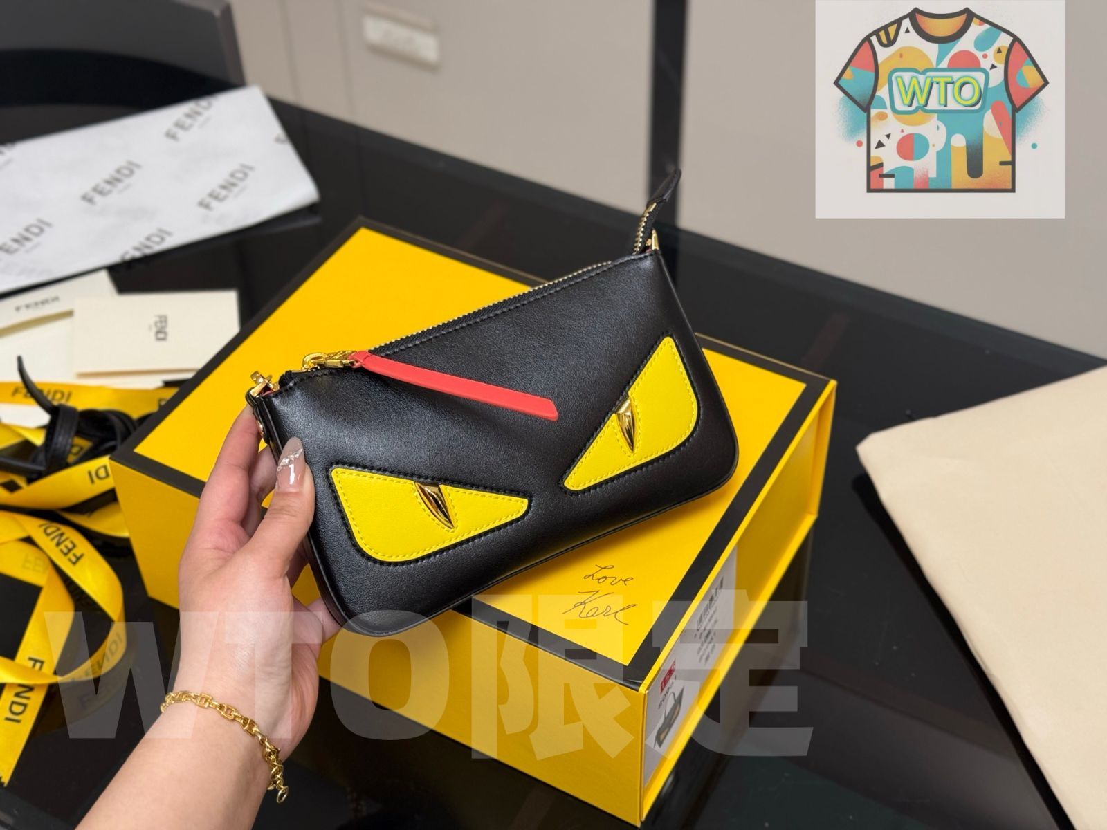 今日 FENDI モンスター マージャン Bag New Model