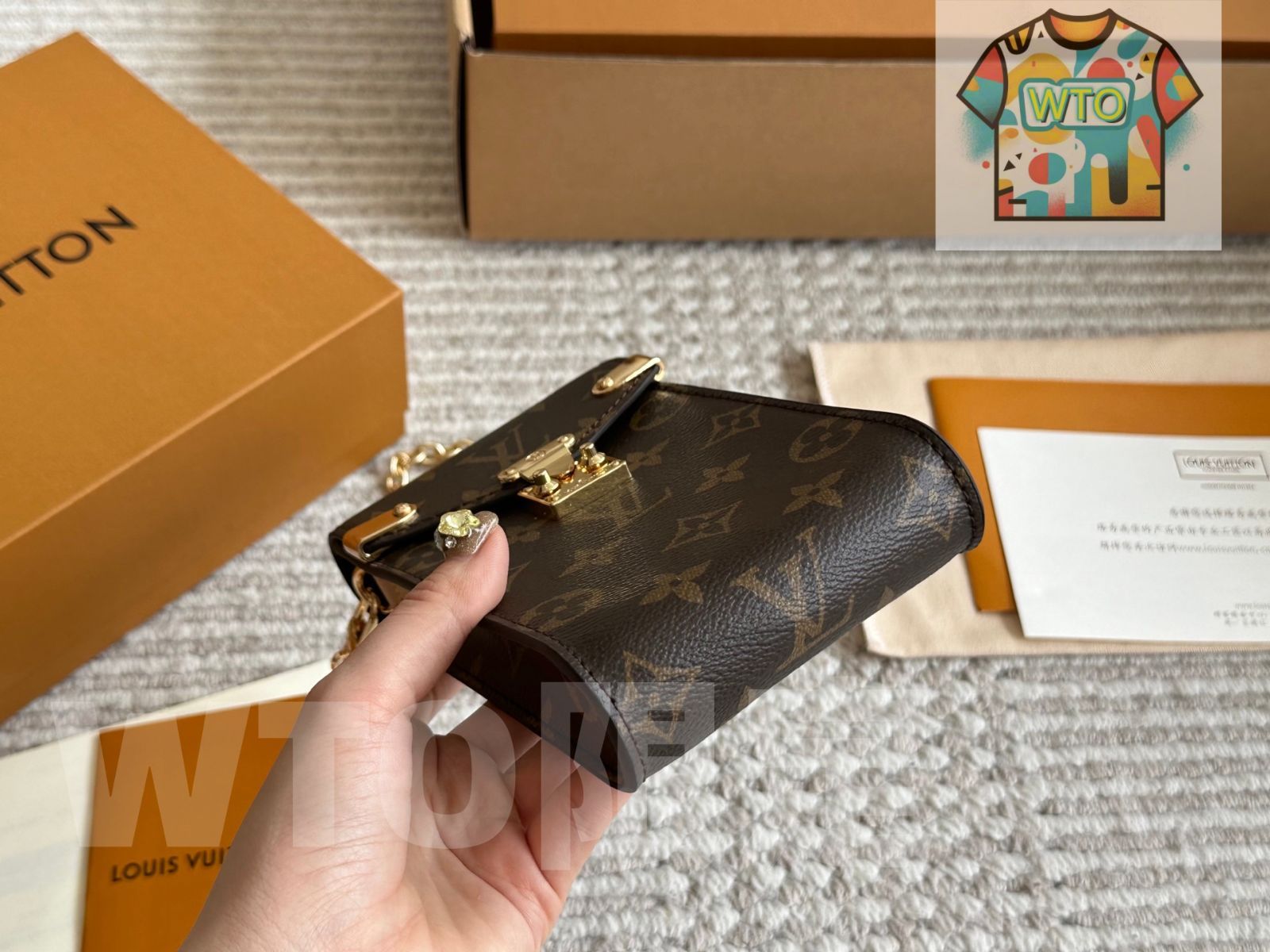 モノグラム チェーン