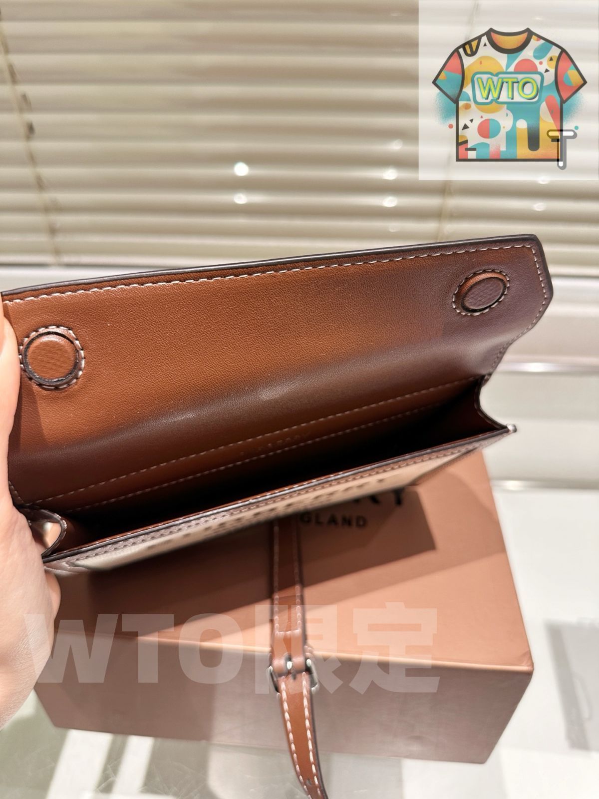  今日 Burberry 斜 バッグ アウトム エディション ショルダーバッグ ショルダーバッグ