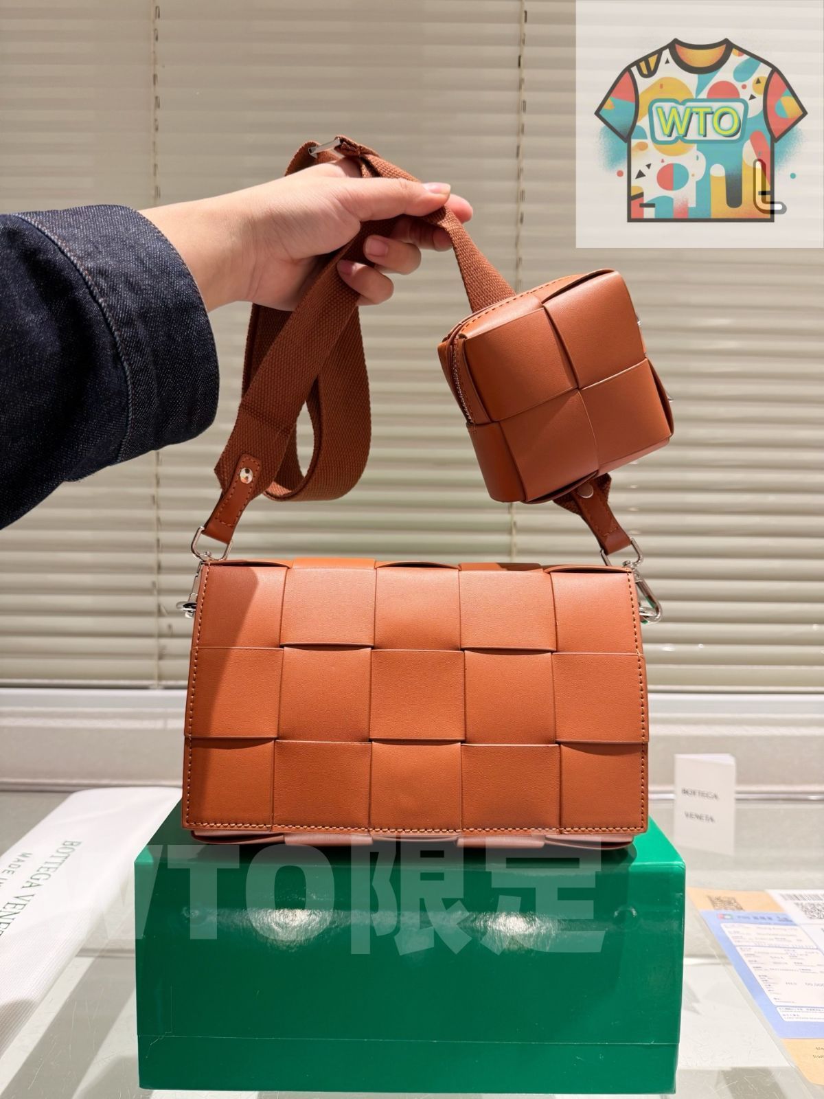 今日 BV Cassette ハンドバッグ 編み込みデザイン サイズ 24×16cm