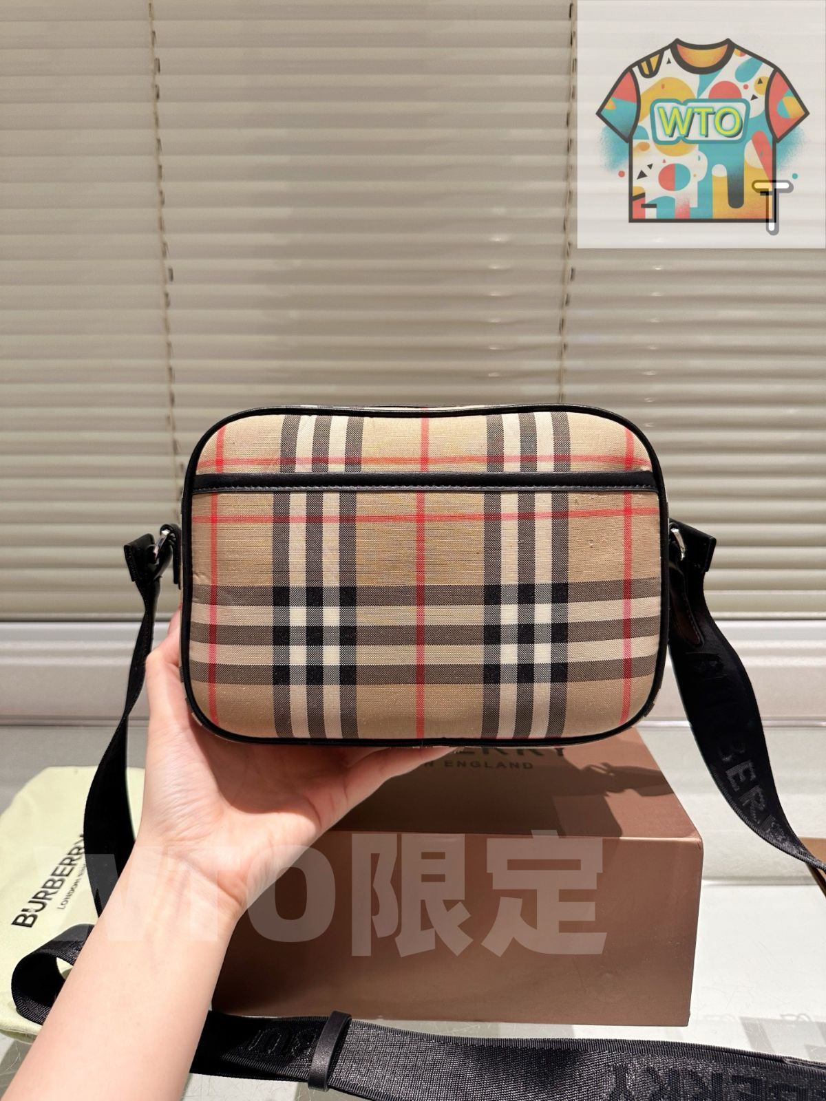 今日 Burberry カメラバッグ アウトム エディション