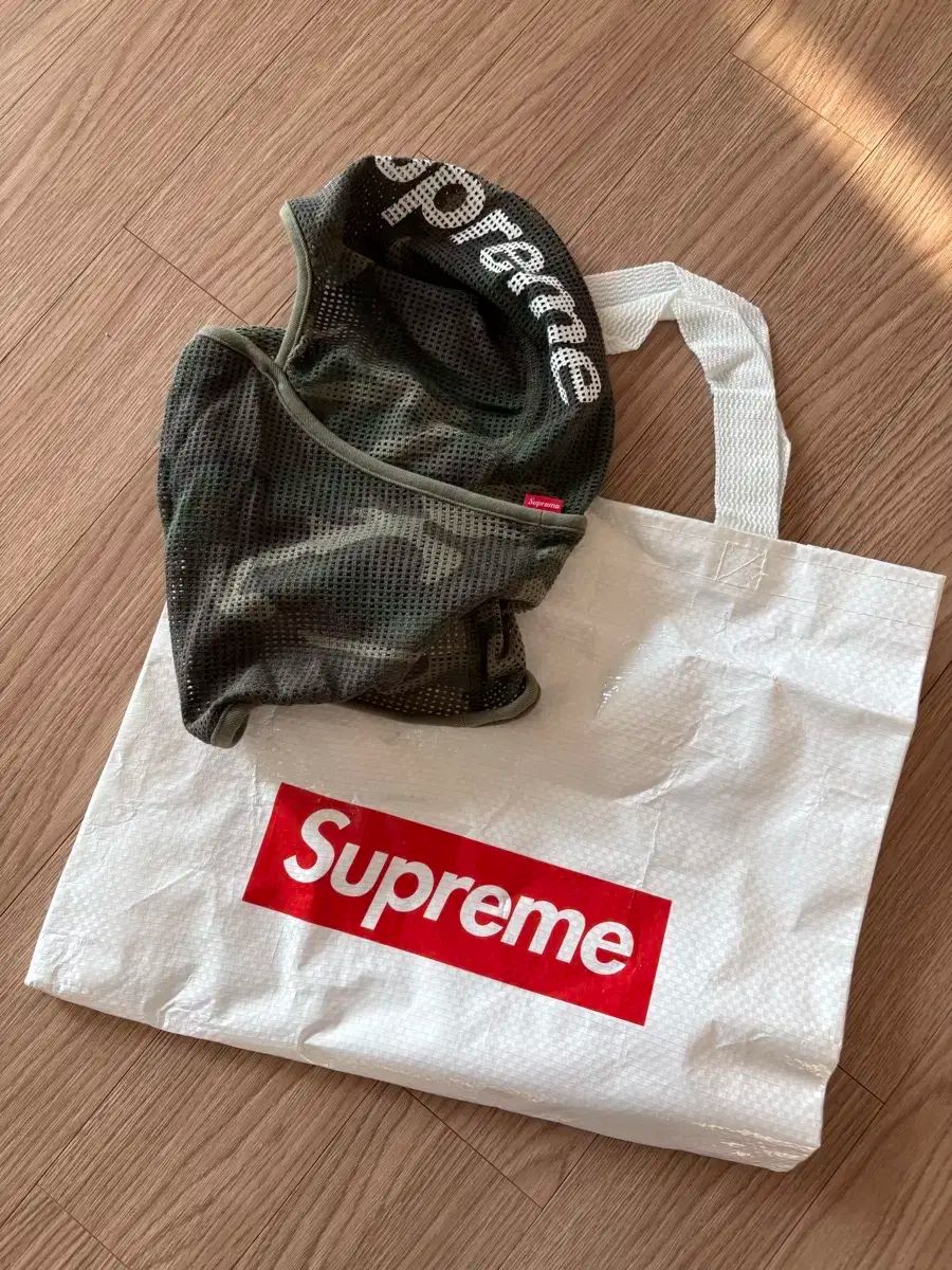 シュプリーム メッシュ ライトウェイト クラバ ウッドランド カモ