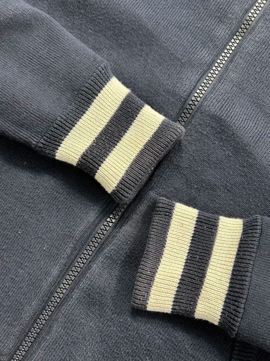 ビックポニー ネイビー