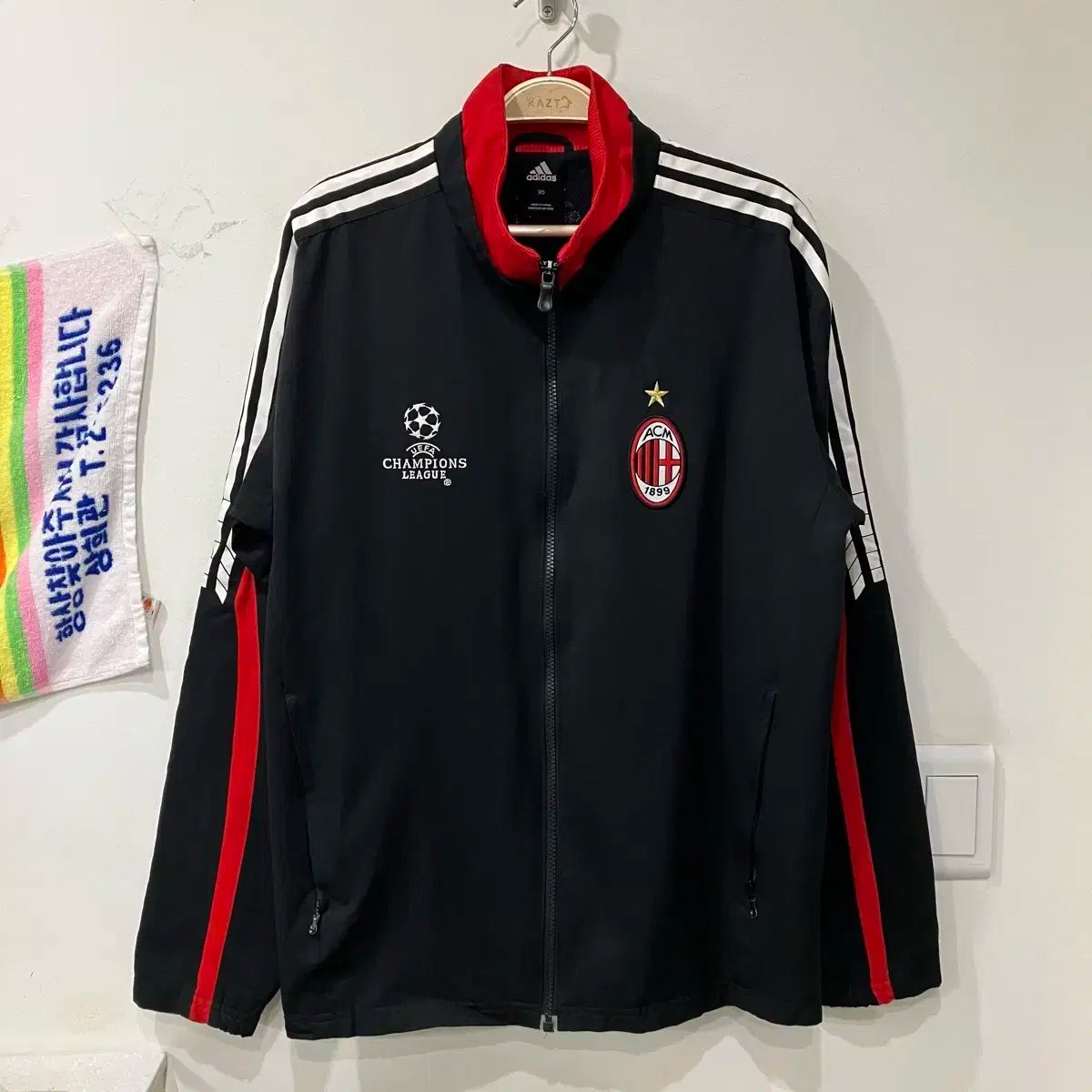 272 アディダス acミラン チャンピオンズリーグ チャンピオンズリーグ ウィンドブレーカー ジャケット 05-06